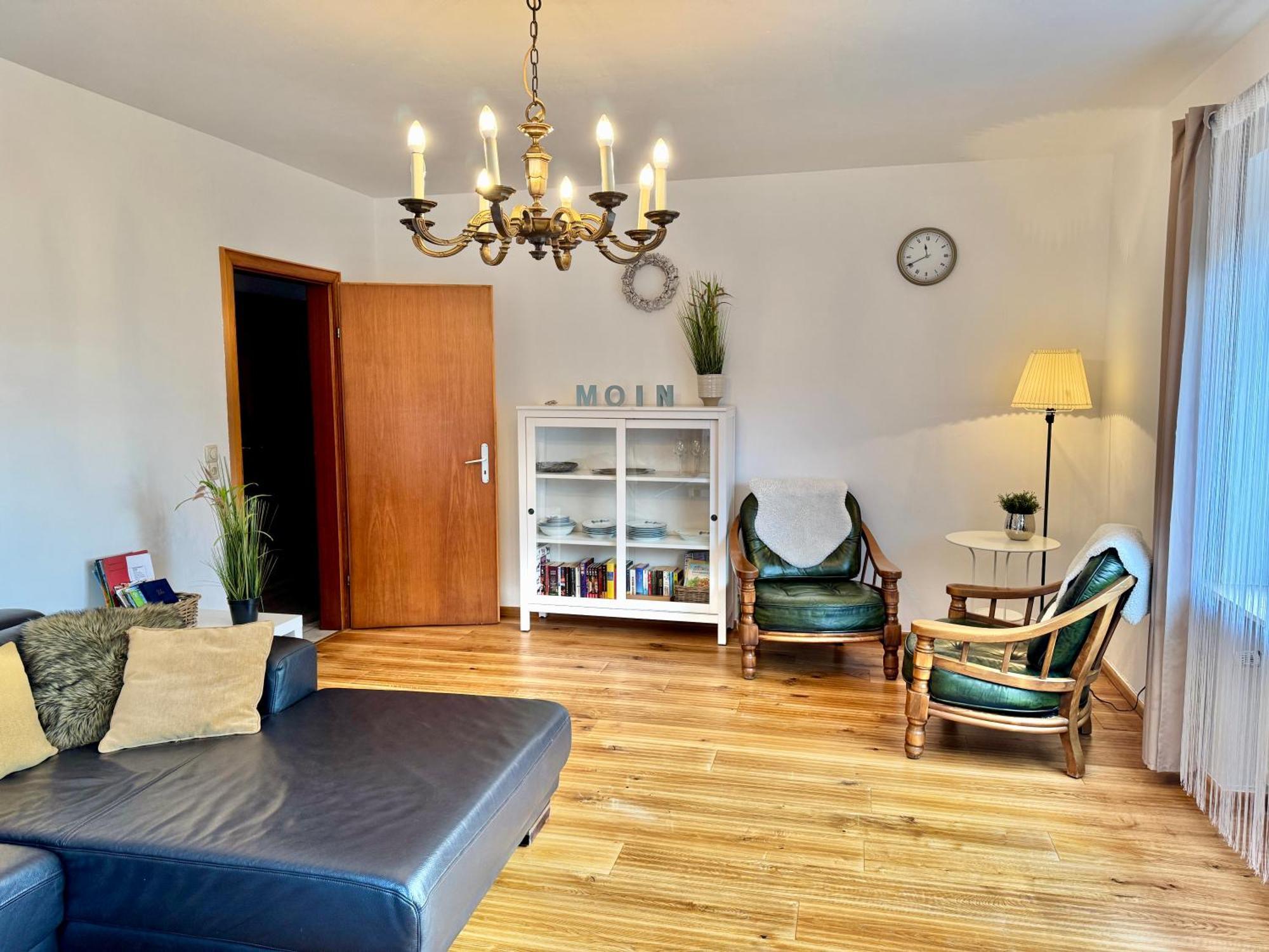 Ferienwohnung Im Erdgeschoss Mit Eingezaeunten Garten Und Terrasse Aurich Exterior foto